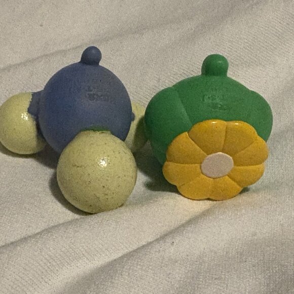 Skiploom Jumpluff Kids Finger Puppet Figure Toy Preowned - Picture 5 of 6